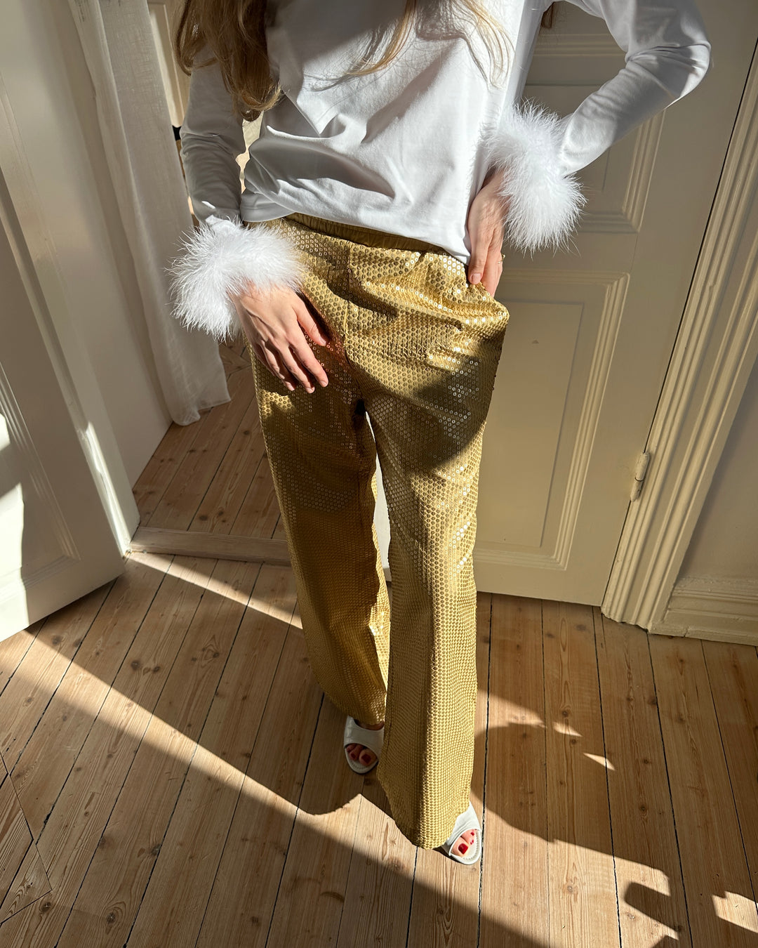 Long Sleeve Stretch-cotton Jersey T-Shirt with Detachable Feathers in White