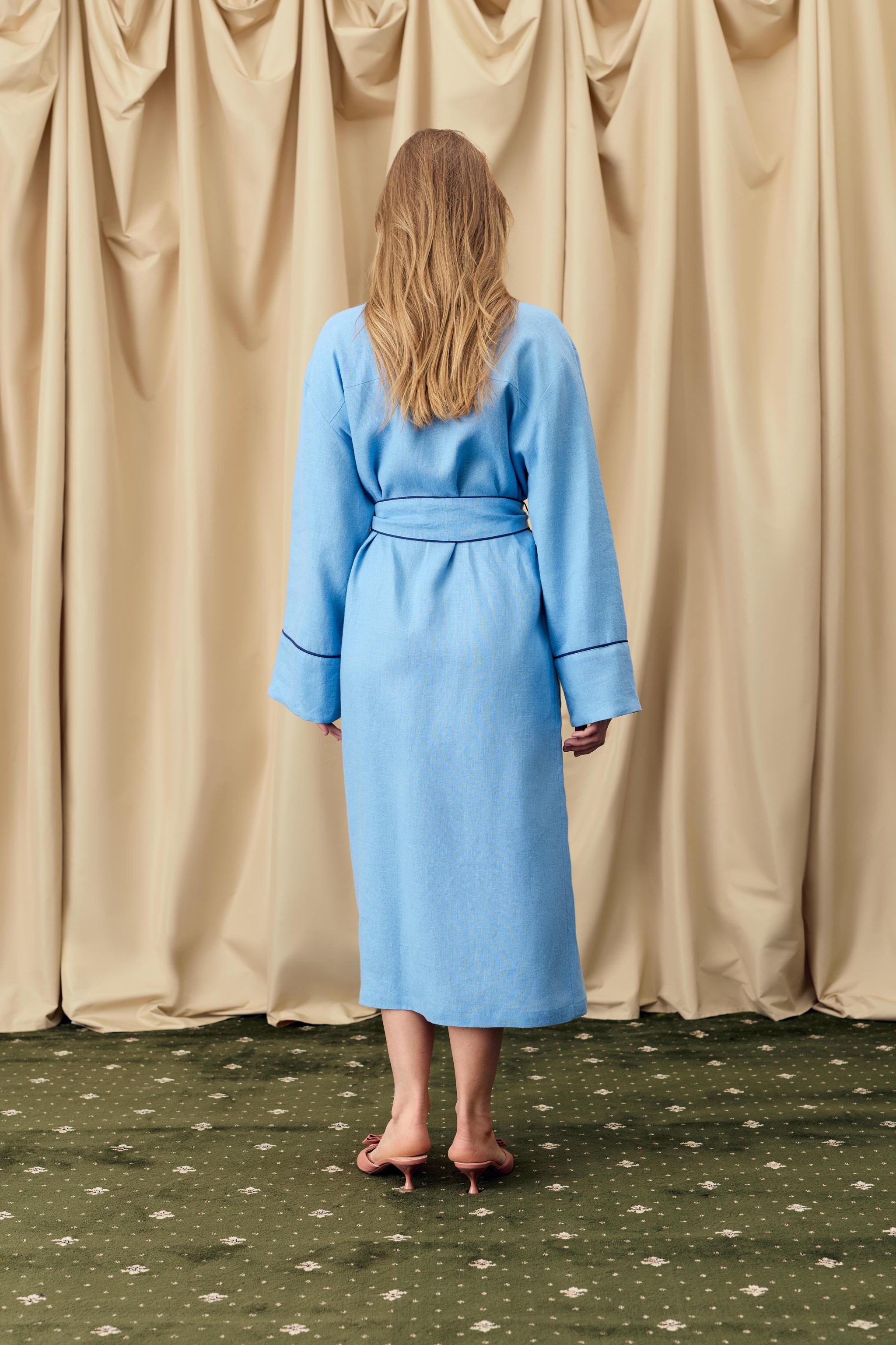 Paros Linen Unisex Robe in Blue